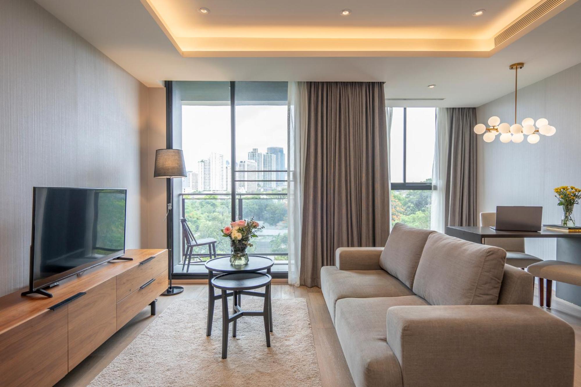 Walton Suites Sukhumvit Bangkok Exterior photo