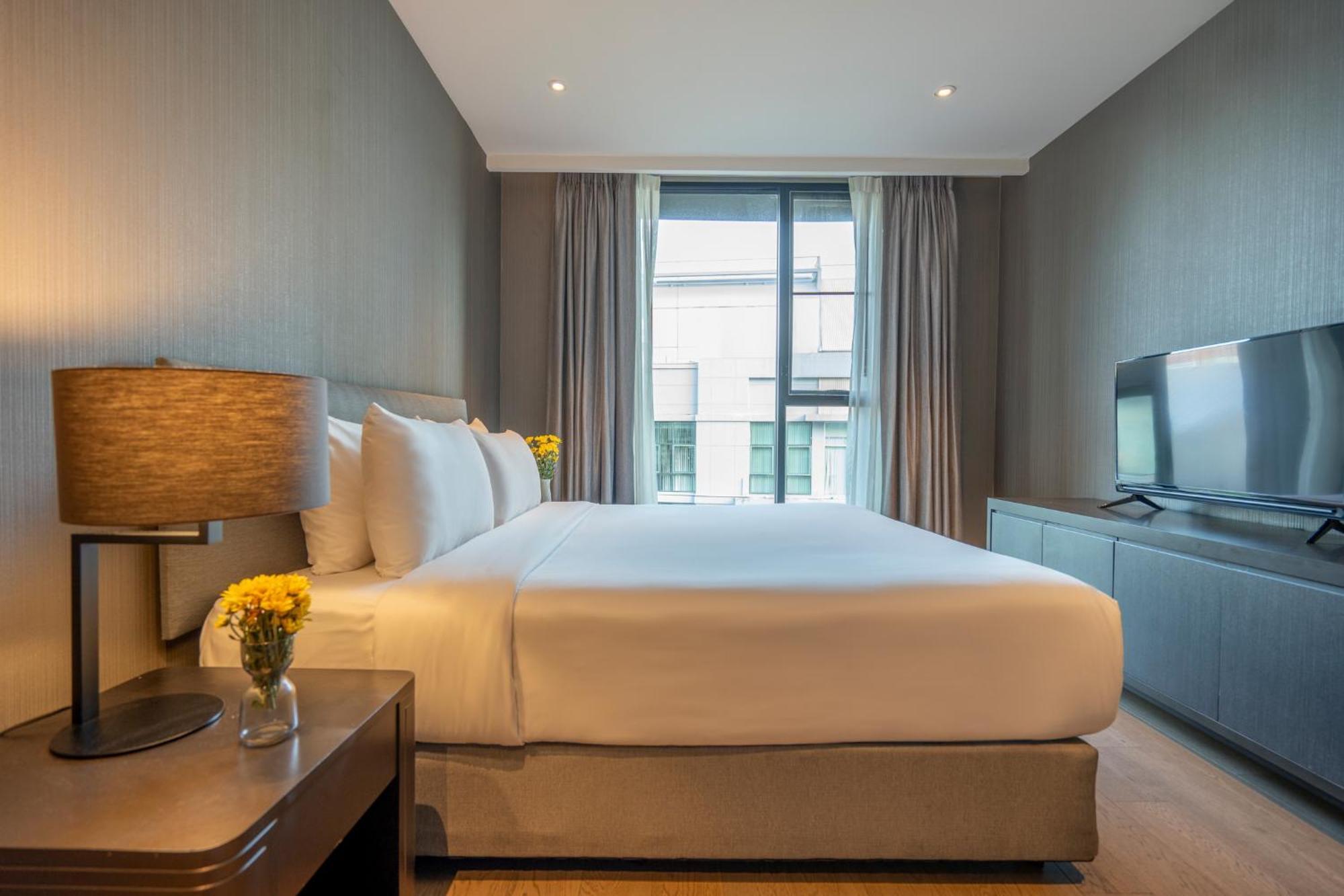 Walton Suites Sukhumvit Bangkok Exterior photo