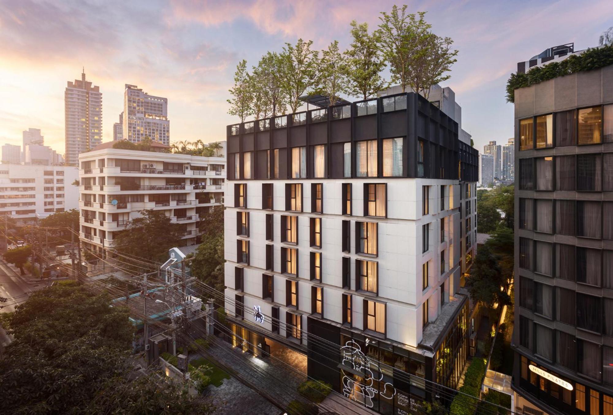 Walton Suites Sukhumvit Bangkok Exterior photo